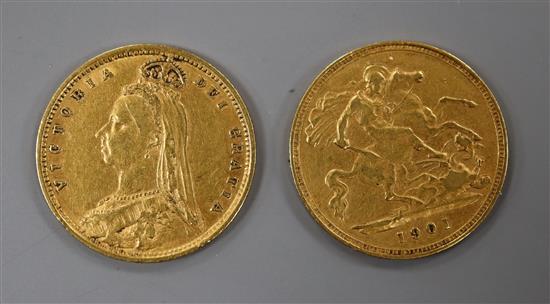 Two Victoria gold half sovereigns, 1892 & 1901.